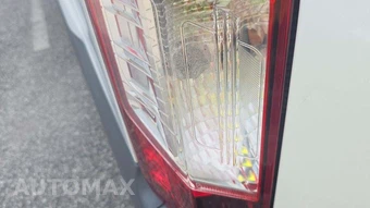 2016 Ford Transit 250 Cargo Van w/RH Sliding Door Low Roof 130.0" WB - miniatura 11