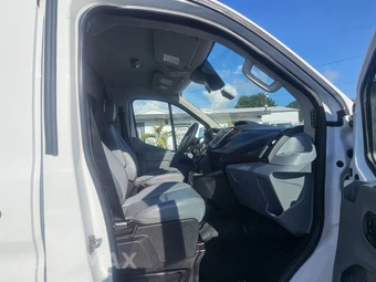 2016 Ford Transit 250 Cargo Van w/RH Sliding Door Low Roof 130.0" WB - miniatura 12
