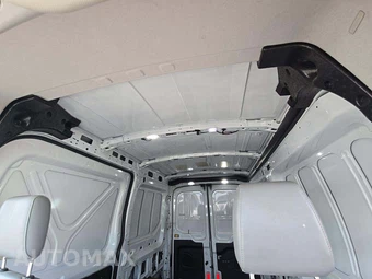 2016 Ford Transit 250 Cargo Van w/RH Sliding Door Medium Roof 130.0" WB - miniatura 8