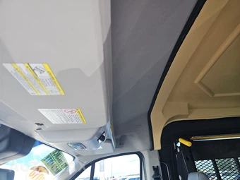 2016 Ford Transit 250 Cargo Van w/RH Sliding Door Medium Roof 148.0" WB - miniatura 16