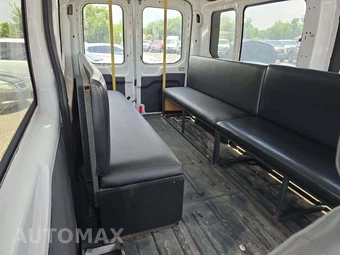 2016 Ford Transit 250 Cargo Van w/RH Sliding Door Medium Roof 148.0" WB - miniatura 16