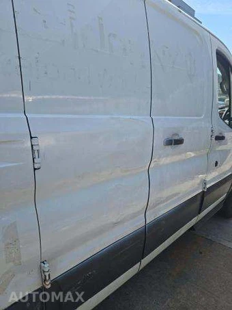 2016 Ford Transit 250 Cargo Van w/RH Swing-Out Doors Low Roof 130.0" WB - miniatura 12