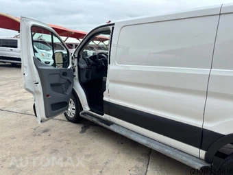 2016 Ford Transit 250 Cargo Van w/RH Swing-Out Doors Low Roof 130.0" WB - miniatura 12