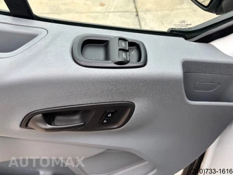 2016 Ford Transit 250 Cargo Van w/RH Swing-Out Doors Low Roof 130.0" WB - miniatura 14