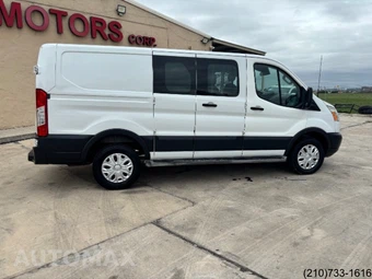 2016 Ford Transit 250 Cargo Van w/RH Swing-Out Doors Low Roof 130.0" WB - miniatura 8