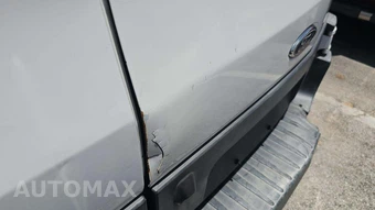 2016 Ford Transit 250 Cargo Van w/RH Swing-Out Doors Low Roof 130.0" WB - miniatura 31