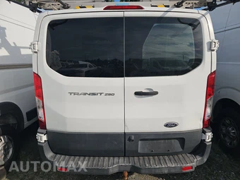2016 Ford Transit 250 Cargo Van w/RH Swing-Out Doors Low Roof 130.0" WB - miniatura 5