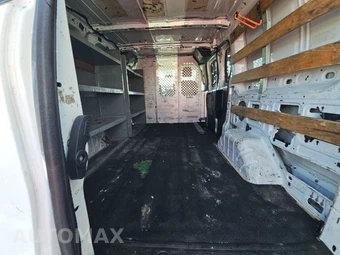 2016 Ford Transit 250 Cargo Van w/RH Swing-Out Doors Low Roof 130.0" WB - miniatura 15