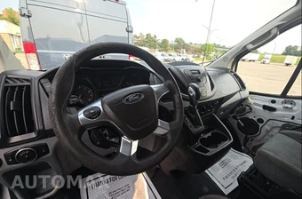 2016 Ford Transit 250 Cargo Van w/RH Swing-Out Doors Low Roof 130.0" WB - miniatura 10