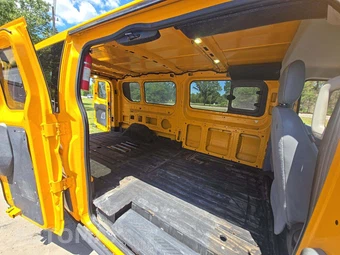 2016 Ford Transit 250 Cargo Van w/RH Swing-Out Doors Low Roof 148.0" WB - miniatura 15