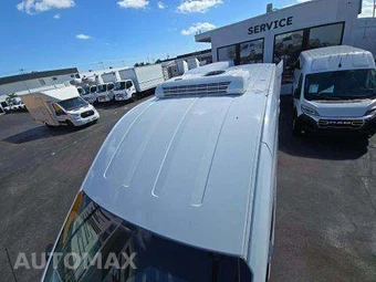 2016 Ford Transit 350 Cargo Van w/RH Sliding Door High Roof 148.0" WB - miniatura 12