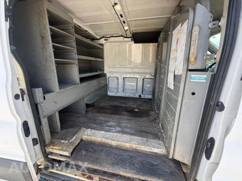 2016 Ford Transit 350 Cargo Van w/RH Sliding Door Low Roof 148.0" WB - miniatura 10