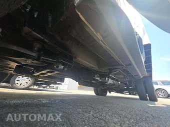 2016 Ford Transit 350 HD Cab Chassis 9950 GVWR DRW - miniatura 7