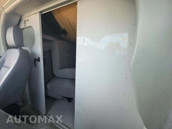 2016 Ford Transit 350 HD Cutaway 9950 GVWR DRW - miniatura 13