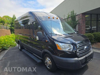 2016 Ford Transit 350 HD Passenger Wagon XLT DRW High Roof 148.0" WB - miniatura 4