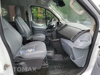 2016 Ford Transit 350 Passenger Wagon XL w/RH Sliding Door Low Roof 148.0" WB - miniatura 8
