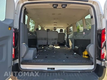 2016 Ford Transit 350 Passenger Wagon XLT w/RH Sliding Door Low Roof 148.0" WB - miniatura 19