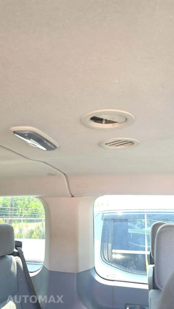 2016 Ford Transit 350 Passenger Wagon XLT w/RH Swing-Out Doors Low Roof 148.0" WB - miniatura 54