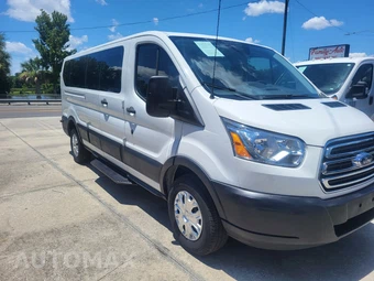 2016 Ford Transit 350 Passenger Wagon XLT w/RH Swing-Out Doors Low Roof 148.0" WB - miniatura 9
