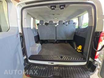 2016 Ford Transit 350 Passenger Wagon XLT w/RH Swing-Out Doors Low Roof 148.0" WB - miniatura 15