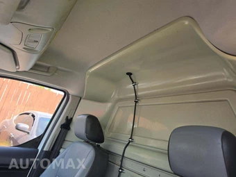2016 Ford Transit Connect Cargo Van XL w/Rear Swing-Out Doors 120.6" WB - miniatura 11