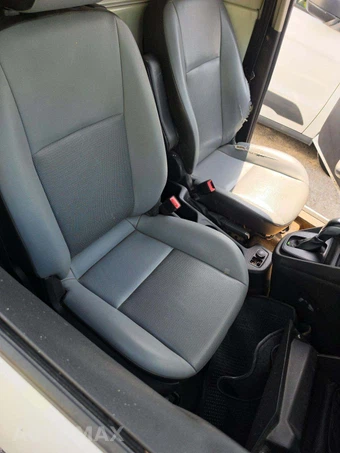 2016 Ford Transit Connect Cargo Van XL w/Rear Swing-Out Doors 120.6" WB - miniatura 18