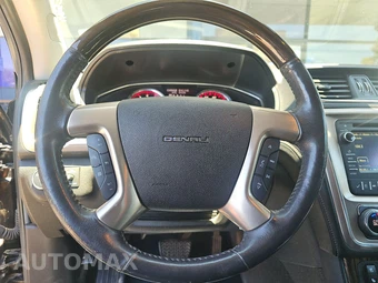 2016 GMC Acadia Denali 5SA – miniatura 10