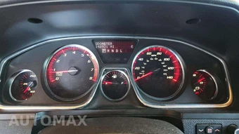 2016 GMC Acadia Denali 5SA – miniatura 17