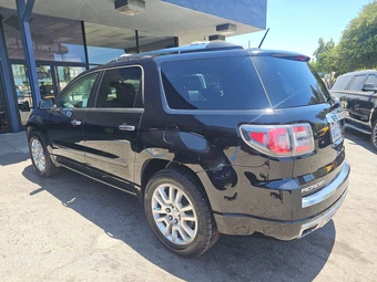 2016 GMC Acadia Denali 5SA – miniatura 6