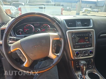 2016 GMC Acadia Denali 5SA – miniatura 11