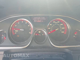 2016 GMC Acadia Denali 5SA – miniatura 12