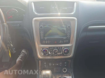 2016 GMC Acadia Denali 5SA – miniatura 7