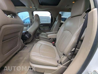 2016 GMC Acadia Denali 5SA – miniatura 13