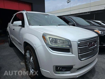 2016 GMC Acadia Denali 5SA – miniatura 4