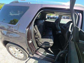 2016 GMC Acadia Denali 5SA – miniatura 18
