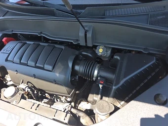 2016 GMC Acadia Denali 5SA – miniatura 32