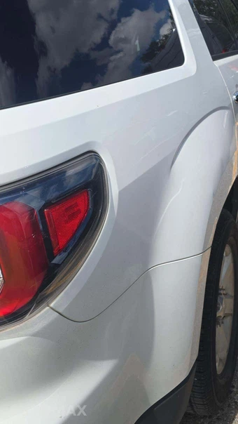 2016 GMC Acadia SLE-1 3SA – miniatura 23