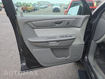 2016 GMC Acadia SLT-1 4SA – miniatura 9