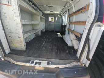 2016 GMC Savana 2500 Cargo Van 1WT 135.0" WB – miniatura 13