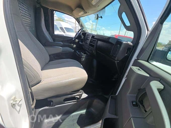 2016 GMC Savana 2500 Cargo Van 1WT 135.0" WB – miniatura 17