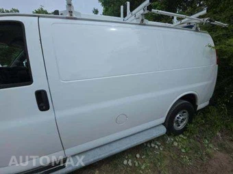 2016 GMC Savana 2500 Cargo Van 1WT 135.0" WB - miniatura 13