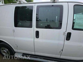 2016 GMC Savana 2500 Cargo Van 1WT 135.0" WB - miniatura 28