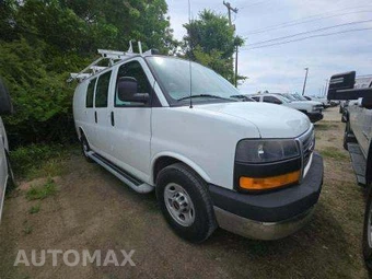 2016 GMC Savana 2500 Cargo Van 1WT 135.0" WB - miniatura 4