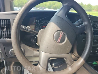 2016 GMC Savana 2500 Cargo Van 1WT 135.0" WB – miniatura 10