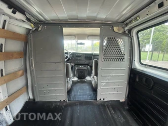 2016 GMC Savana 2500 Cargo Van 1WT 135.0" WB - miniatura 14