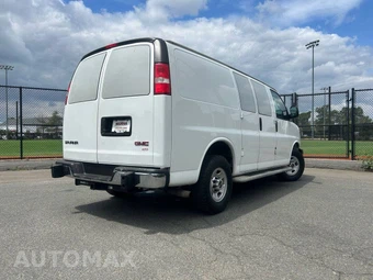 2016 GMC Savana 2500 Cargo Van 1WT 135.0" WB - miniatura 5