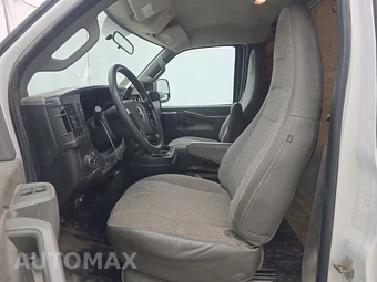 2016 GMC Savana 2500 Cargo Van 1WT - miniatura 7
