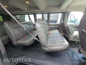 2016 GMC Savana 3500 Passenger Van LS 1LS 155.0" WB - miniatura 15