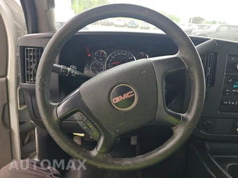 2016 GMC Savana 4500 Cutaway 2WT – miniatura 10