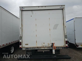 2016 GMC Savana 4500 Cutaway 2WT – miniatura 5